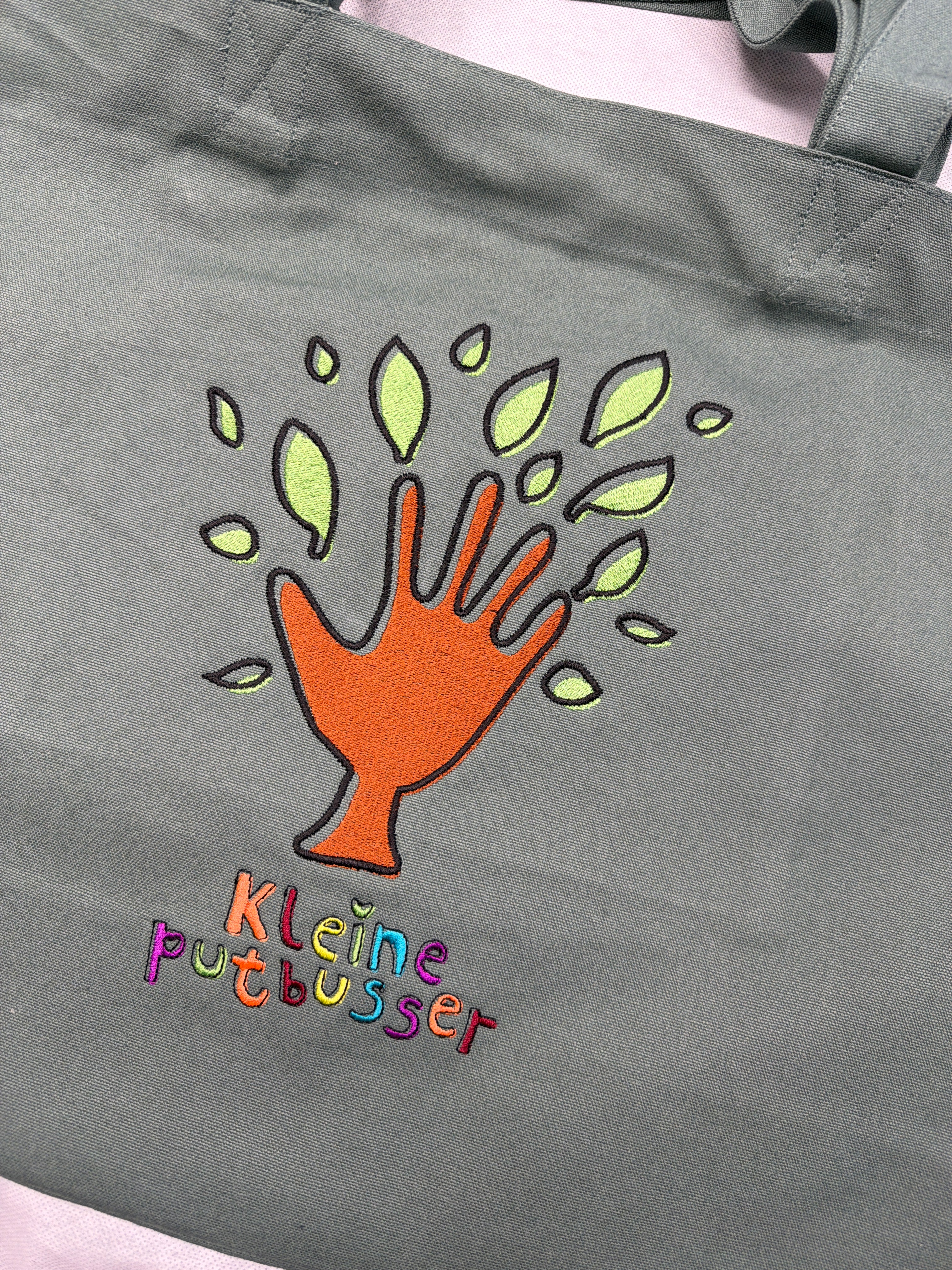 TASCHE – KLEINE PUTBUSSER