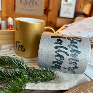 Keramik-Tasse „Weihnachten“ Bumsfallera & Früher war Mehr Lametta