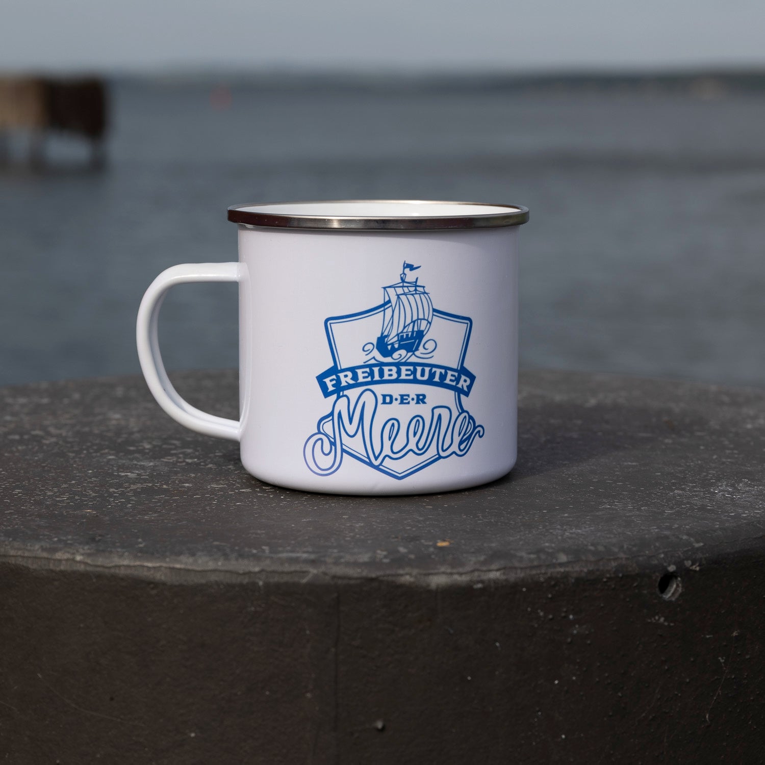 Emaille Tasse „Freibeuter der Meere“- 500 ml