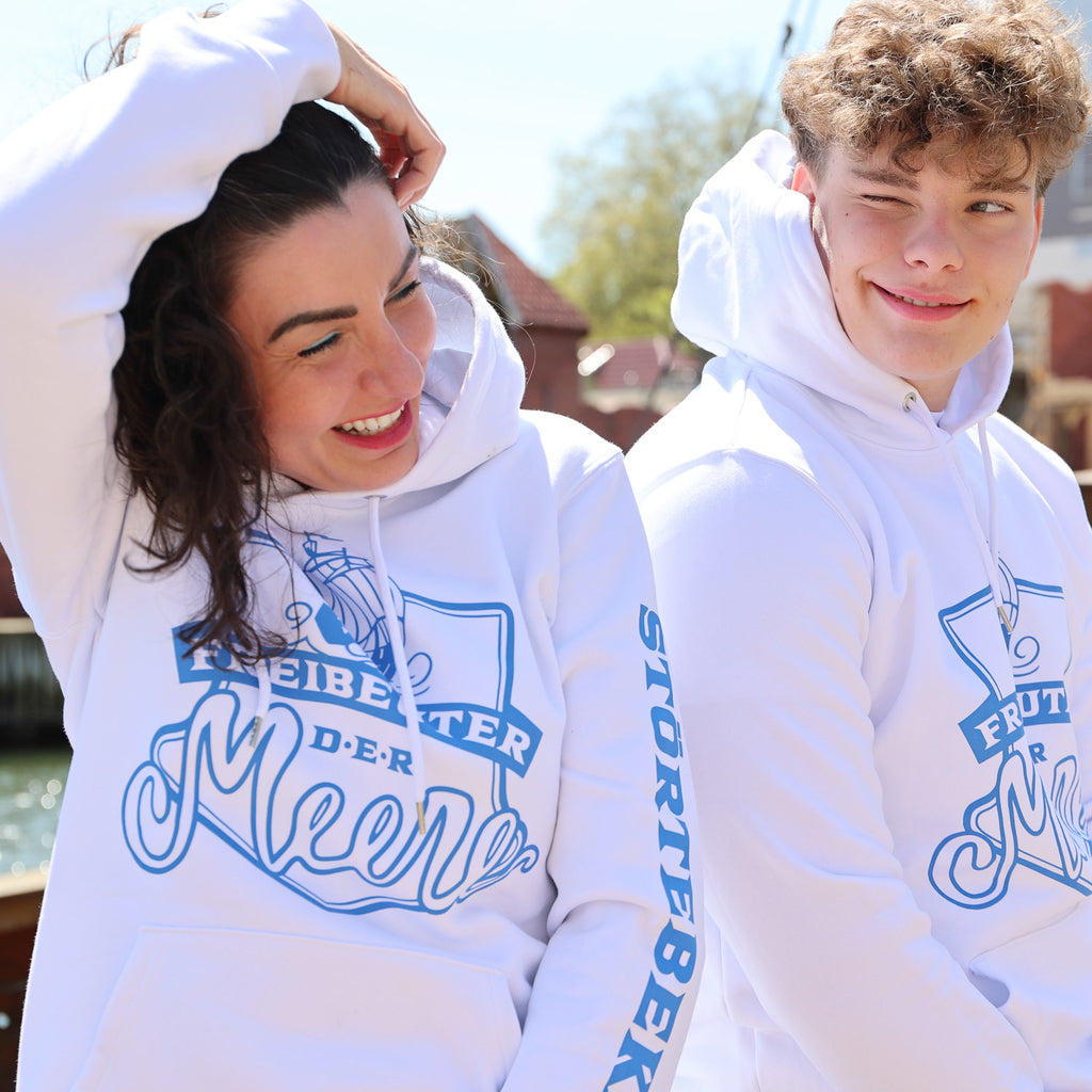 Hoodie „Freibeuter der Meere“ – Weiß (Unisex)