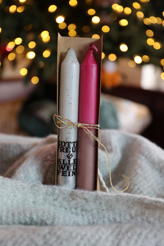 Weihnachtliche Kerzen im 2er Set