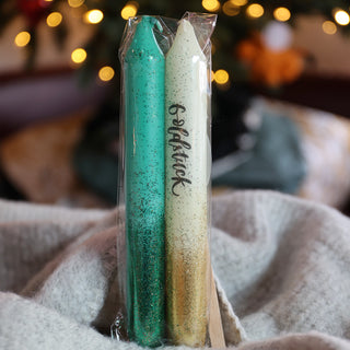 Weihnachtliche Kerzen im 2er Set