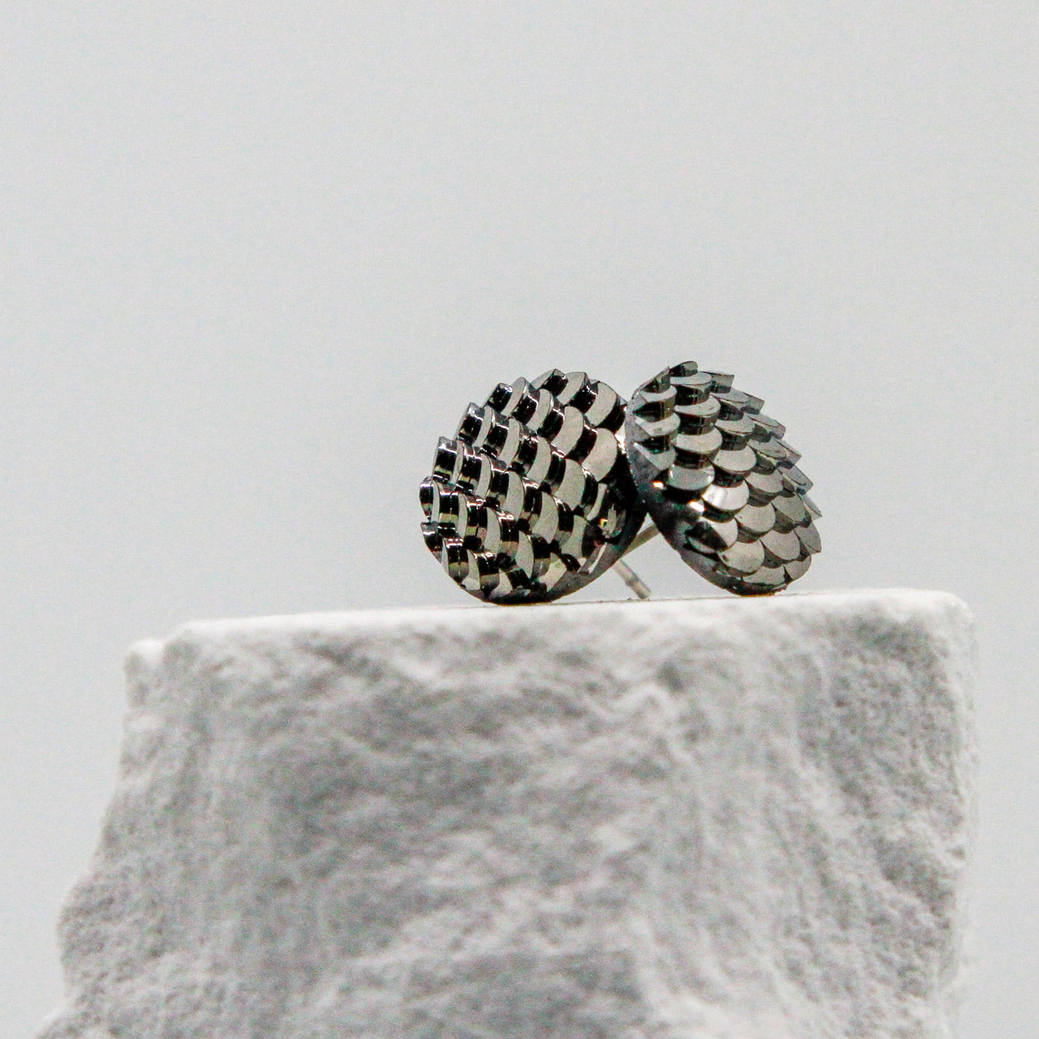 Ohrstecker Fischschuppen silber