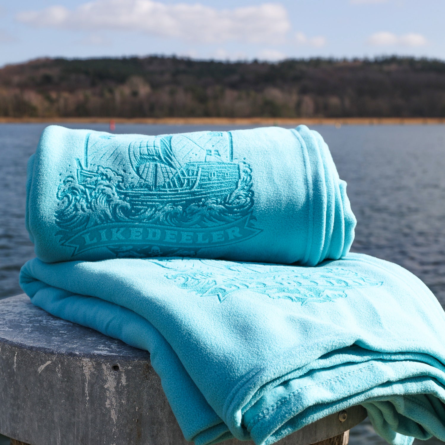 Störtebeker Fleecedecke „Likedeeler"
