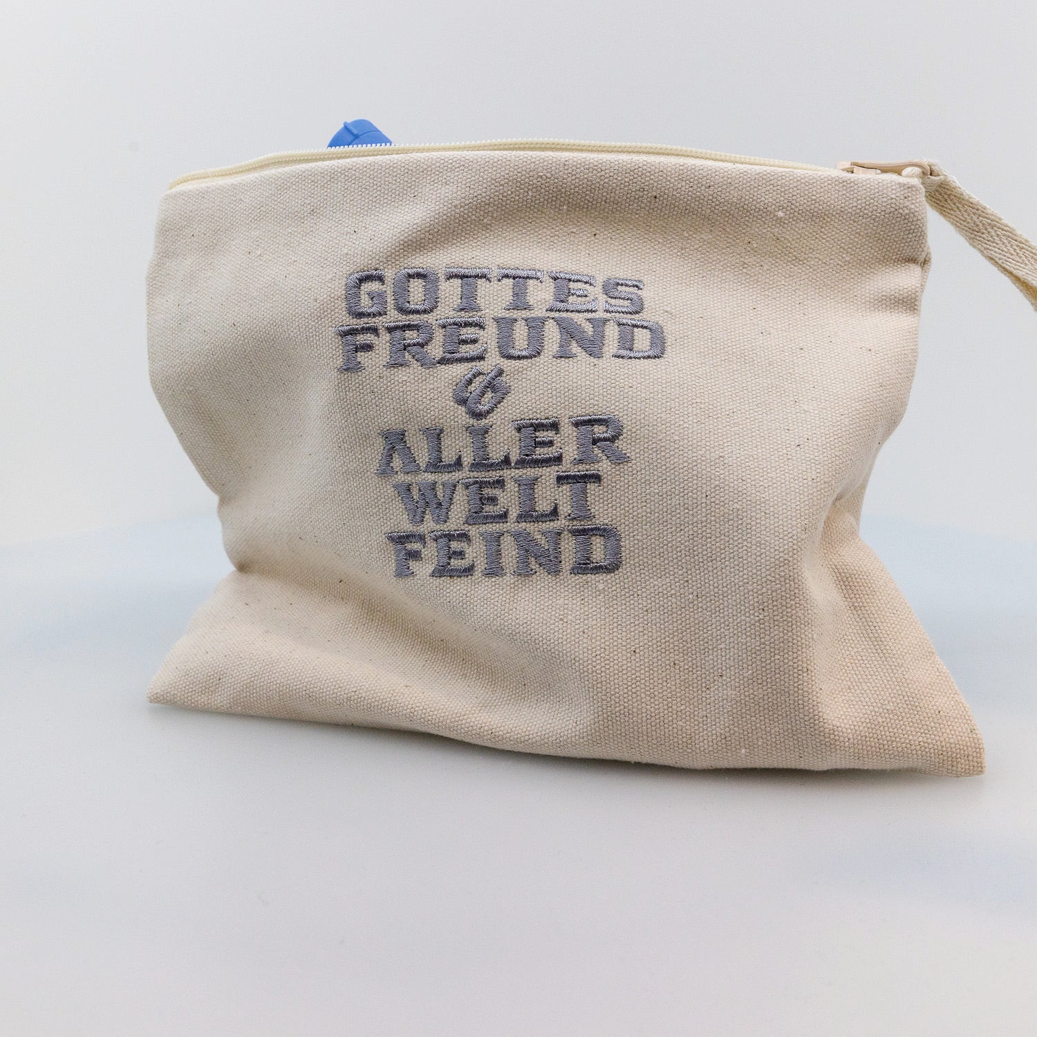Störtebeker „Gottes Freund“ – Pencil-Case, selbst bestickt in Ralswiek