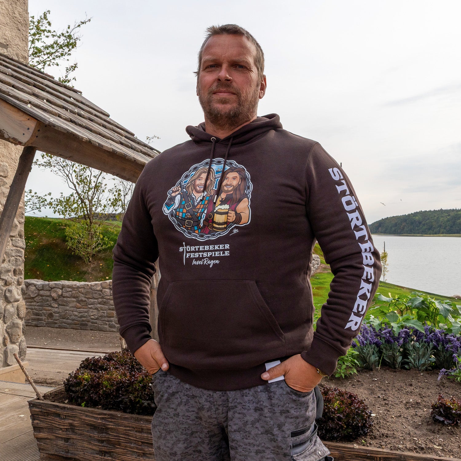 »Klaus & Goedeke 2025« Störtebeker HOODIE (Unisex)