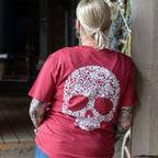 Flores Muertas | weißer floraler Totenkopf – Störtebeker Shirt – Unisex